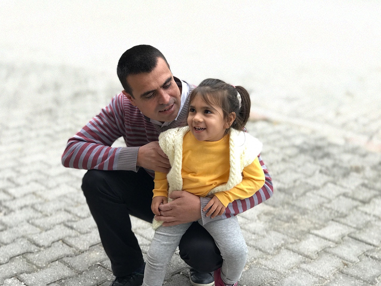 婴儿必须做早教吗知乎 [婴儿用不用上早教班]