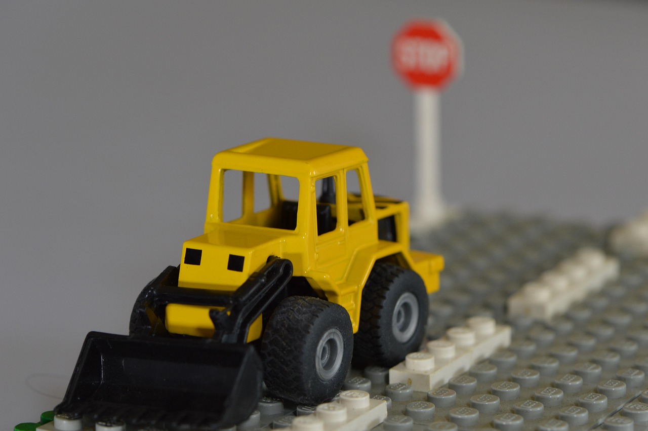 小孩玩具电动汽车?儿童玩具电动汽车 小孩玩具电动汽车?儿童玩具电动汽车