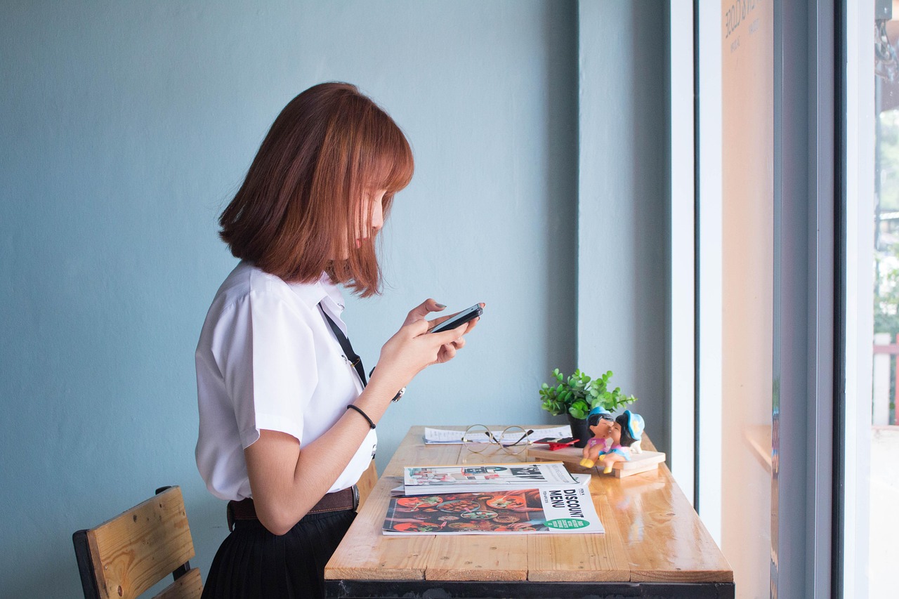 90后女生高职毕业任教清华,清华毕业职场女性 90后女生高职毕业任教清华,清华毕业职场女性