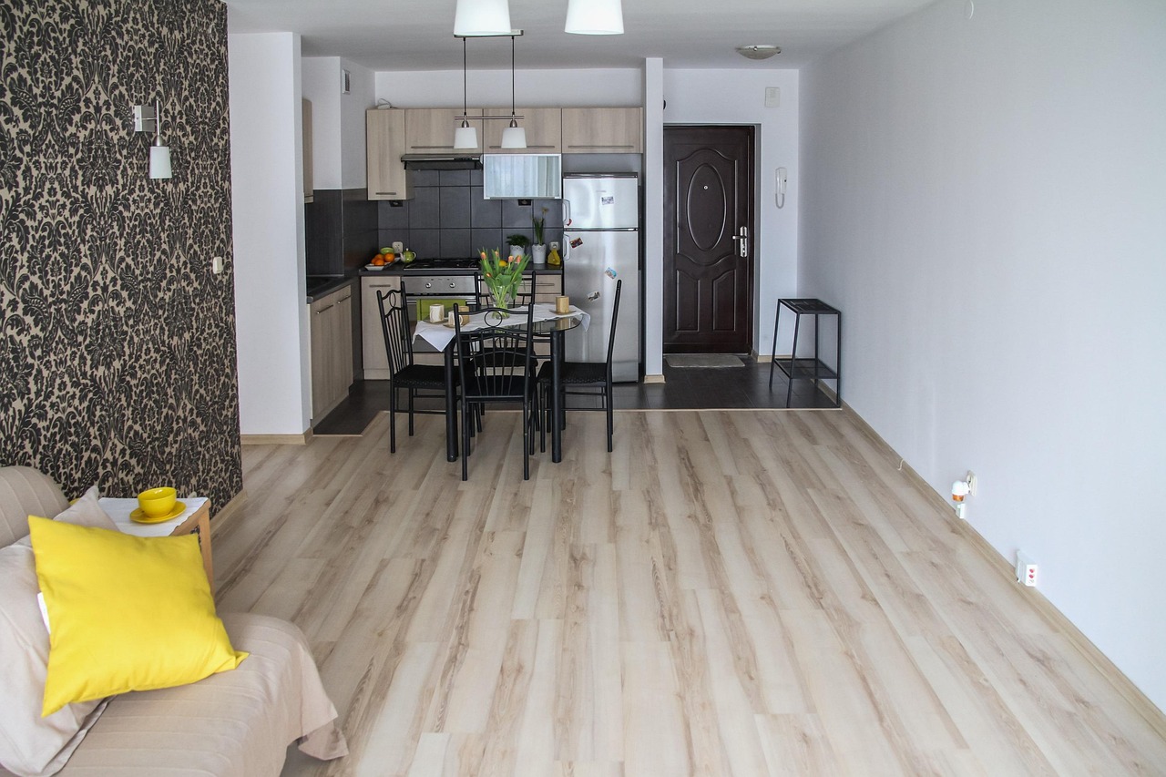 装修地面重新装修麻烦吗!装修地面重新装修麻烦吗多少钱