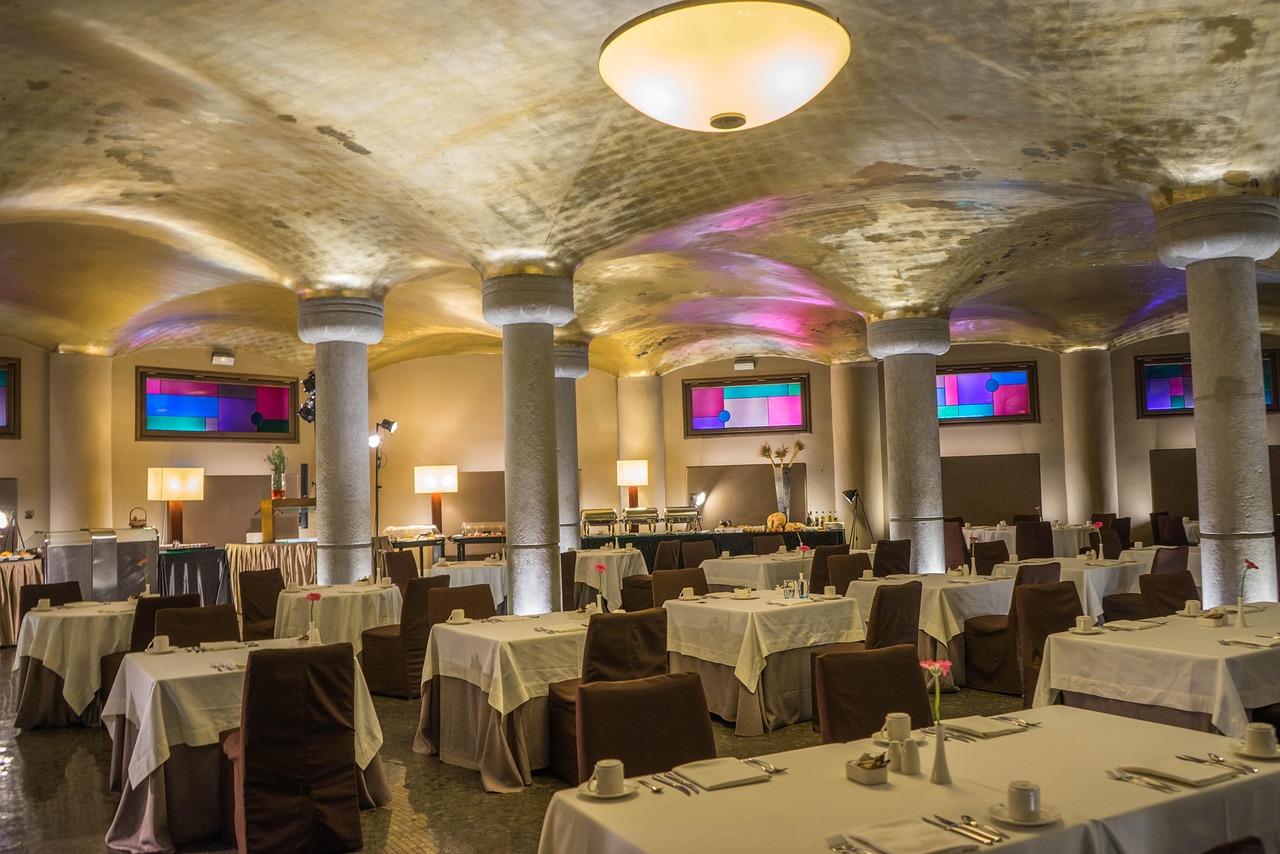 奶油原木风装修店铺/奶油风格