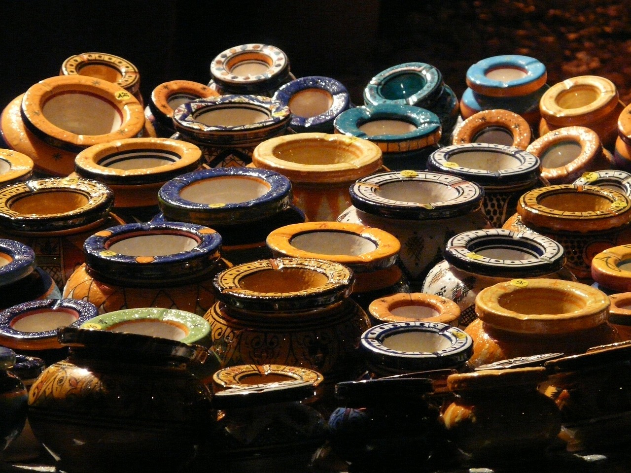 乾隆年制粉彩花卉图片大全,乾隆年粉彩瓷器人物画 乾隆年制粉彩花卉图片大全,乾隆年粉彩瓷器人物画