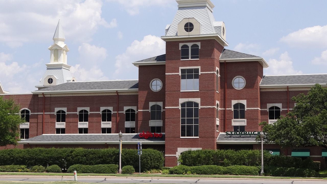 成都外国语学校郭健康,成都外国语学校郭健康简历 成都外国语学校郭健康,成都外国语学校郭健康简历