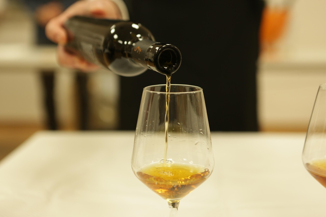 红酒含有多少红酒多酚 [红酒多酚含酒精吗]