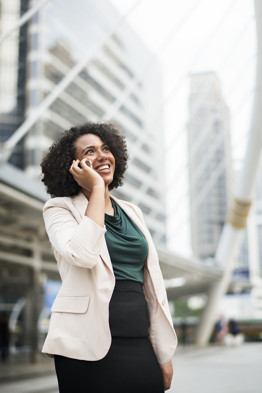 与卖保险美女,卖保险美女视频一区二区 与卖保险美女,卖保险美女视频一区二区