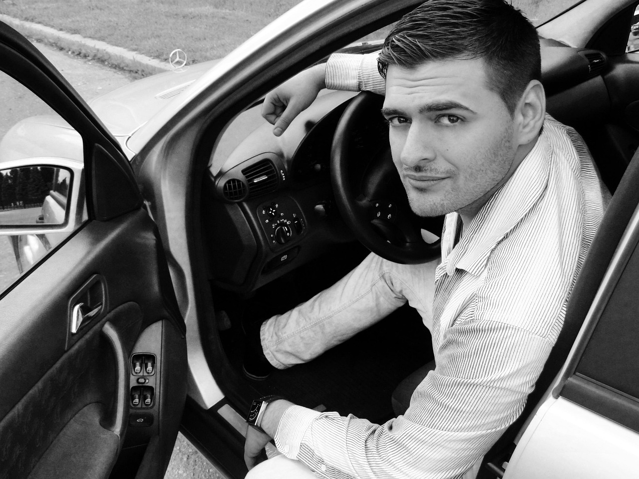 车辆被人划了保险赔吗/车被人划伤保险赔吗 车辆被人划了保险赔吗/车被人划伤保险赔吗