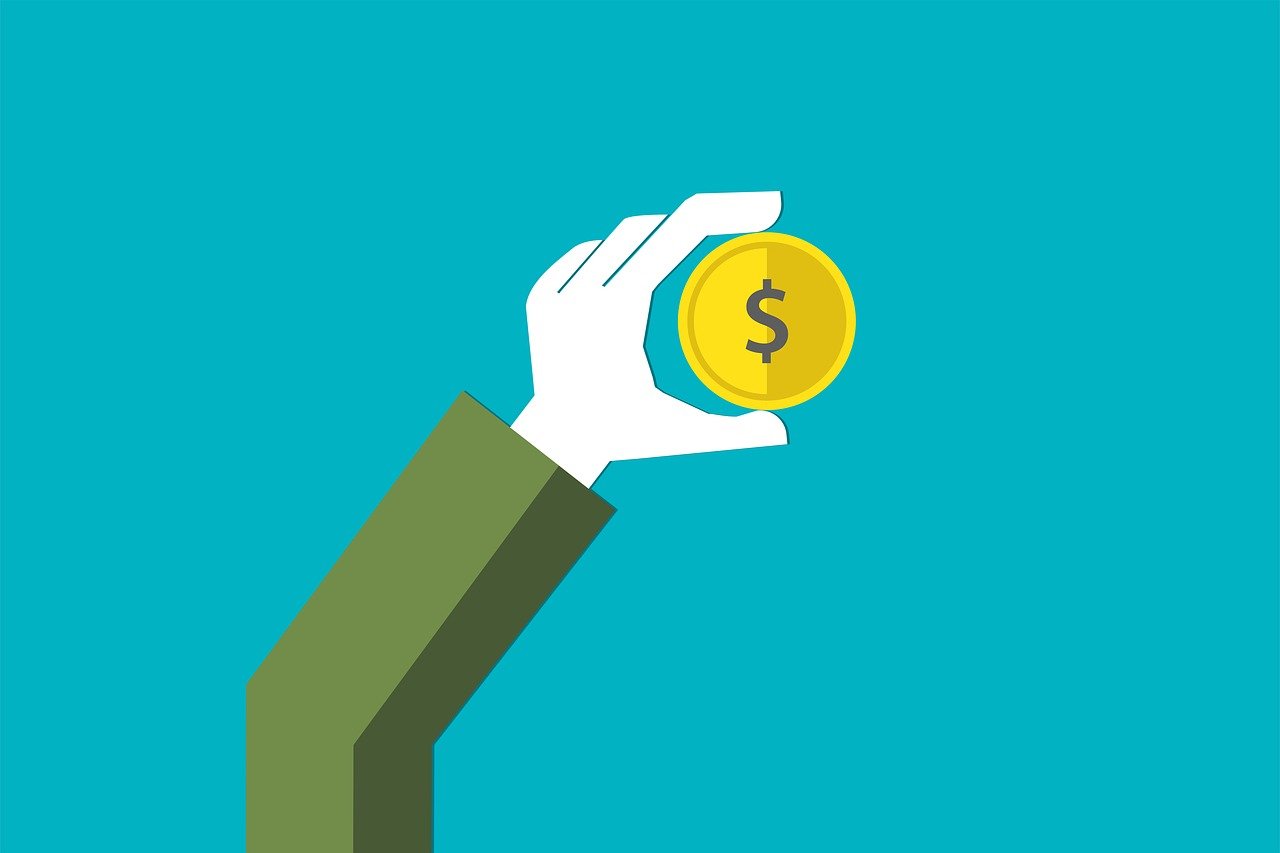 有钱买保险还是存银行?存钱好还是买保险好