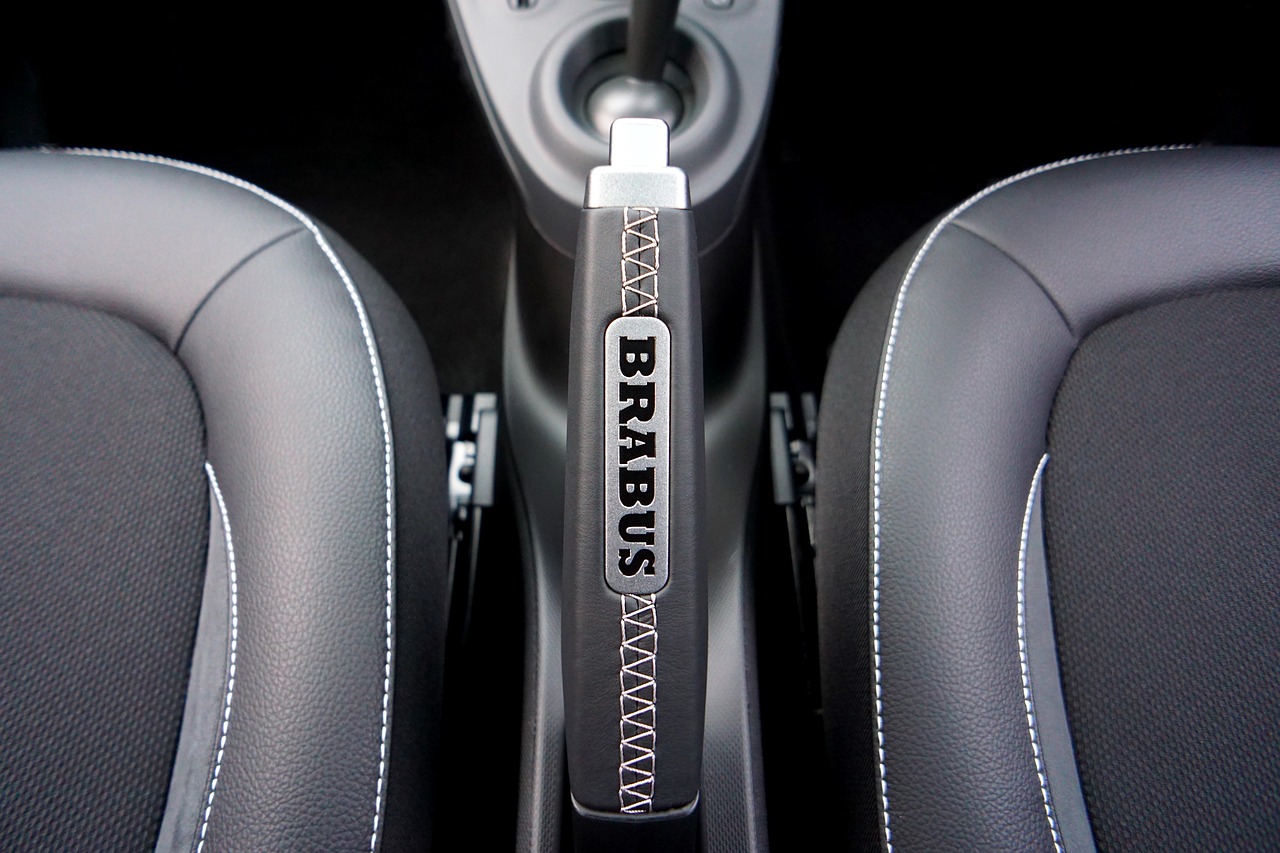 宝马分动箱保险/宝马分动箱保险丝在哪 宝马分动箱保险/宝马分动箱保险丝在哪