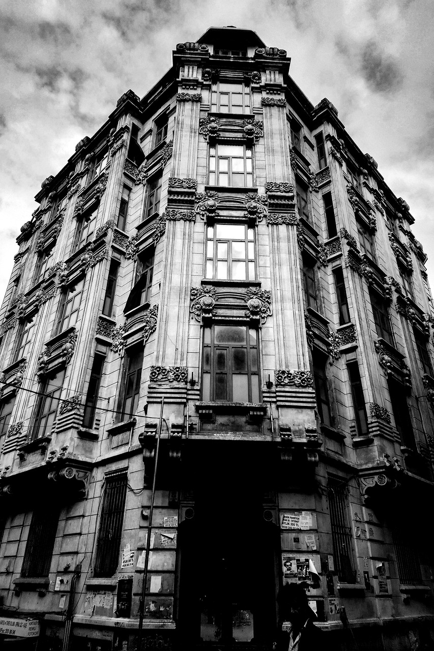 麦地那时间，伊斯兰文化与现代生活的交响曲